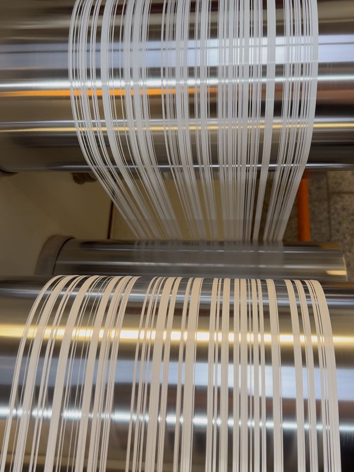 Monofilamento branco estabilizado em produção.